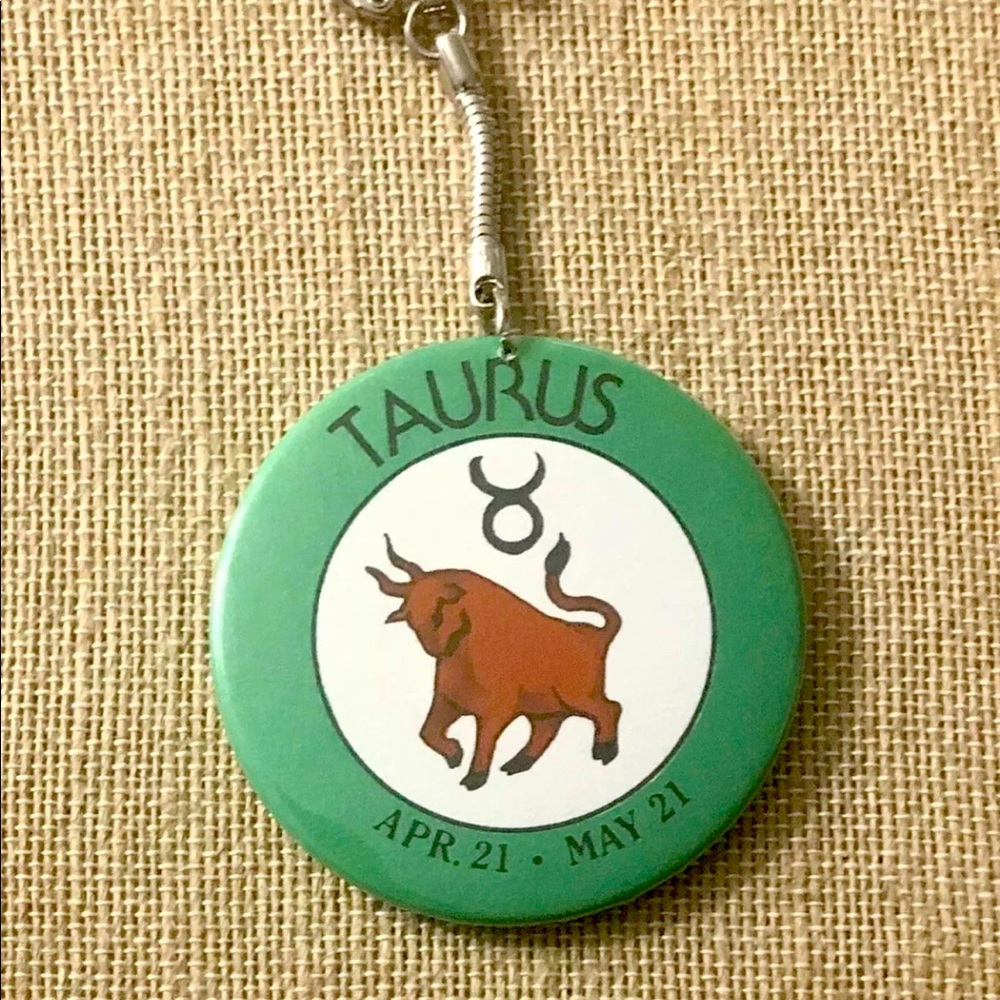 TAURUS Vintage Zodiac Sign Astrology Round Metal Key Chain
